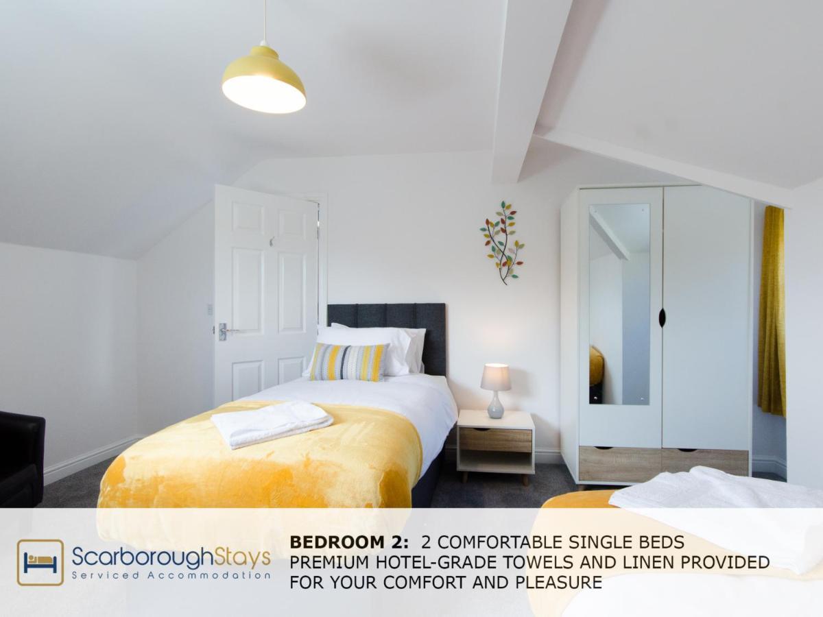 Candler Lodge - 3 Bedroom Townhouse With Parking - Patio Area & Seating Scarborough Buitenkant foto
