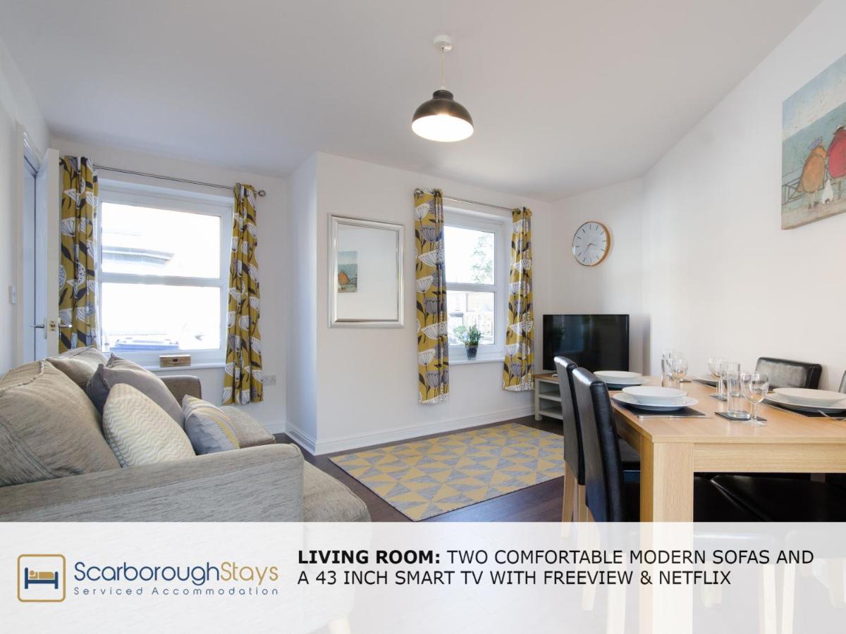 Candler Lodge - 3 Bedroom Townhouse With Parking - Patio Area & Seating Scarborough Buitenkant foto